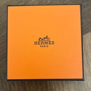 COPY - Hermes bracelet box. Authentic.